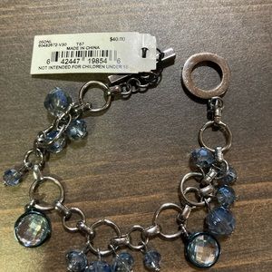 Signed Anne Klein glass blue Faceted crystal Bracelet With Toggle Closure